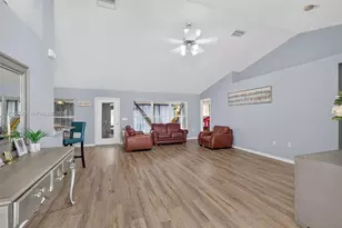 1020 NW 14th St, Cape Coral, FL 33993 - Photo 9
