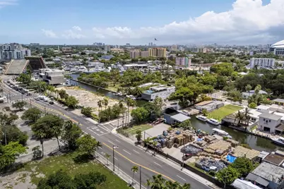 700 NW 7th Ave, Miami, FL 33136 - Photo 15