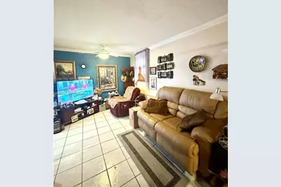1811 Jefferson St #210, Hollywood, FL 33020 - Photo 5
