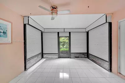 1001 Three Islands Blvd #28, Hallandale Beach, FL 33009 - Photo 15