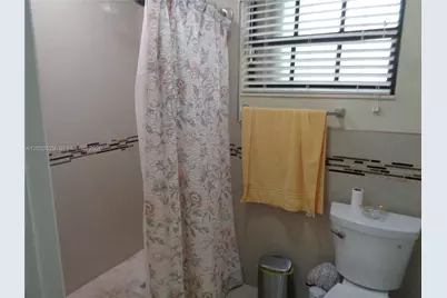 [Address not provided], Miami, FL 33187 - Photo 21