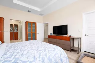 918 NE 191st St, Miami, FL 33179 - Photo 23