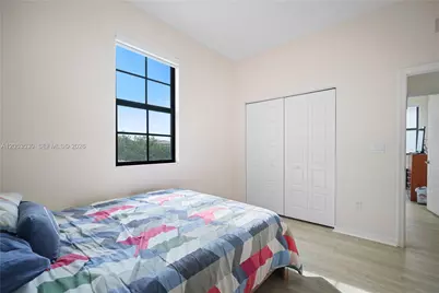 918 NE 191st St, Miami, FL 33179 - Photo 31
