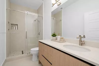 918 NE 191st St, Miami, FL 33179 - Photo 27