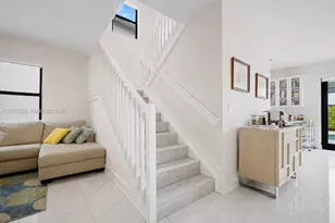 918 NE 191st St, Miami, FL 33179 - Photo 19