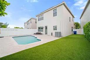 918 NE 191st St, Miami, FL 33179 - Photo 33