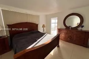 1100 NE 191st St, Miami, FL 33179 - Photo 5