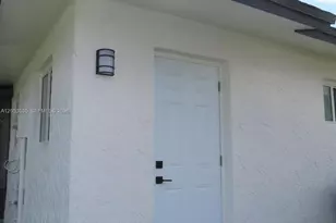 95 SW 17th Terrace, Homestead, FL 33030 - Photo 17