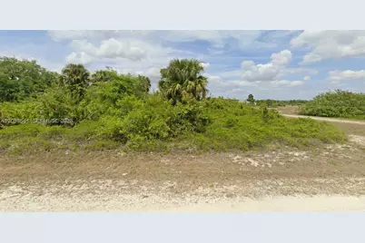 1900 W 18 Street, Lehigh Acres, FL 33972 - Photo 1