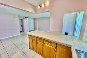 17011 N Bay Rd, Sunny Isles Beach, FL 33160 - Photo 11