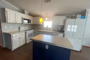 3070 Cove Dr, Dania Beach, FL 33312 - Photo 5