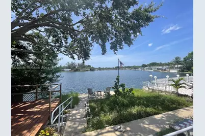 3070 Cove Dr, Dania Beach, FL 33312 - Photo 3
