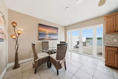 6633 Bayfront Dr, Margate, FL 33063 - Photo 13