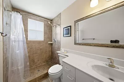 6633 Bayfront Dr, Margate, FL 33063 - Photo 23