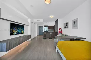 1080 Brickell Ave, Miami, FL 33131 - Photo 9
