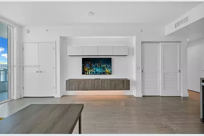 1080 Brickell Ave #3705, Miami, FL 33131 - Photo 5