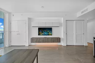 1080 Brickell Ave, Miami, FL 33131 - Photo 5