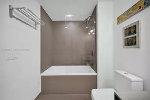 1080 Brickell Ave, Miami, FL 33131 - Photo 23
