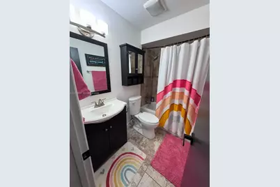 1490 Flamingo Ct, Pembroke Pines, FL 33026 - Photo 11