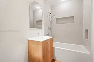 3945 SW 61st Ave, Miami, FL 33155 - Photo 11