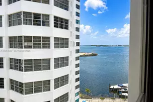 825 Brickell Bay Dr, Miami, FL 33131 - Photo 5