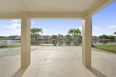 850 NW 168th Ave, Pembroke Pines, FL 33028 - Photo 35