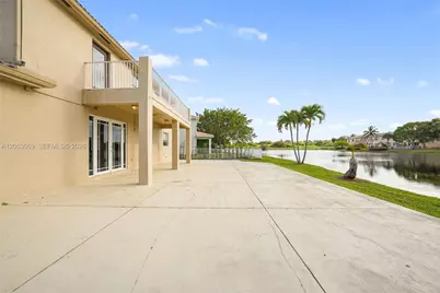 850 NW 168th Ave, Pembroke Pines, FL 33028 - Photo 19