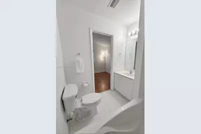 8936 W Flagler St #204, Miami, FL 33174 - Photo 9