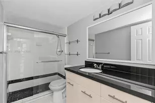 200 Leslie Dr, Hallandale Beach, FL 33009 - Photo 15