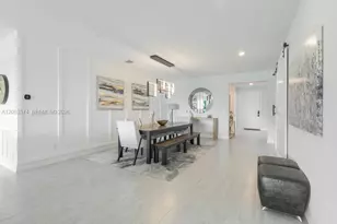 10305 SW Captiva Dr, Port Saint Lucie, FL 34987 - Photo 5