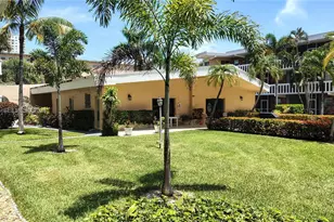 201 NE 14th Ave, Hallandale Beach, FL 33009 - Photo 11