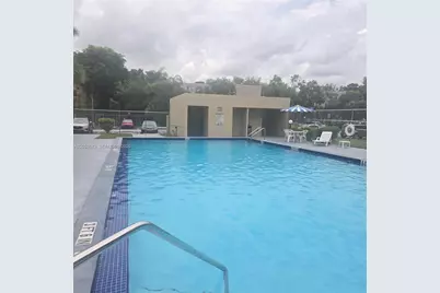 8615 NW 8th St #414, Miami, FL 33126 - Photo 15
