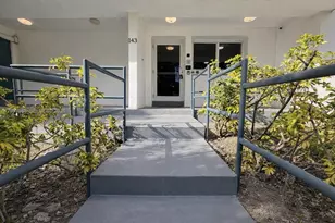 143 SW 9th St, Miami, FL 33130 - Photo 13