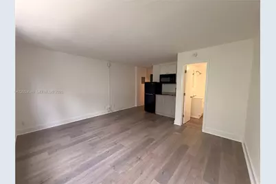 143 SW 9th St #203, Miami, FL 33130 - Photo 7