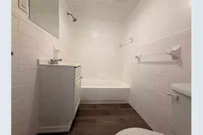 143 SW 9th St #203, Miami, FL 33130 - Photo 11