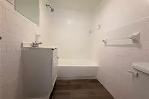 143 SW 9th St, Miami, FL 33130 - Photo 11