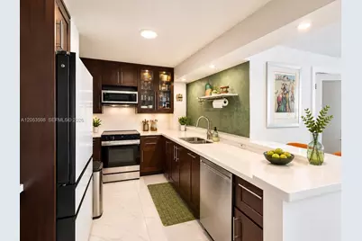 6450 Collins Ave #1001, Miami Beach, FL 33141 - Photo 5