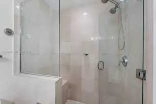 1060 Brickell Ave, Miami, FL 33131 - Photo 17