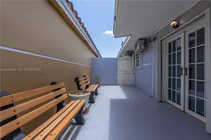 14726 SW 82nd Terrace, Miami, FL 33193 - Photo 5
