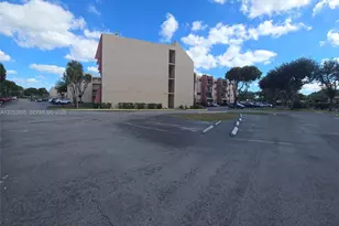 13707 Kendale Lakes Cir, Miami, FL 33183 - Photo 43