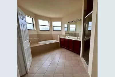14435 SW 16th St, Miami, FL 33175 - Photo 25