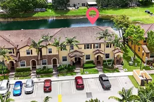 9011 SW 227th St, Cutler Bay, FL 33190 - Photo 23