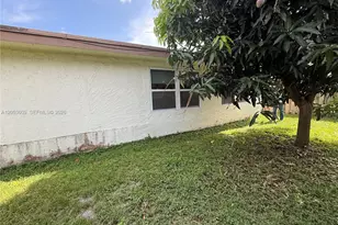 9341 NW 39th St, Sunrise, FL 33351 - Photo 23
