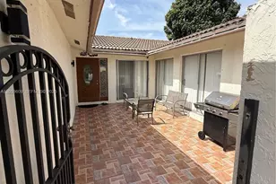 9341 NW 39th St, Sunrise, FL 33351 - Photo 3