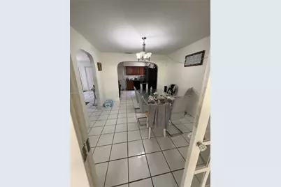 9341 NW 39th St, Sunrise, FL 33351 - Photo 7