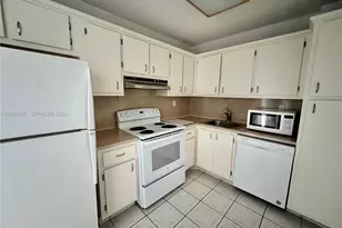 5838 Collins Ave, Miami Beach, FL 33140 - Photo 11