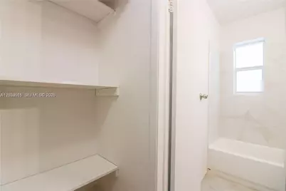716 NE 8th St #4, Hallandale Beach, FL 33009 - Photo 5