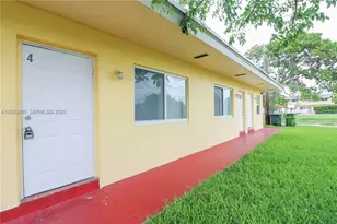 716 NE 8th St, Hallandale Beach, FL 33009 - Photo 9
