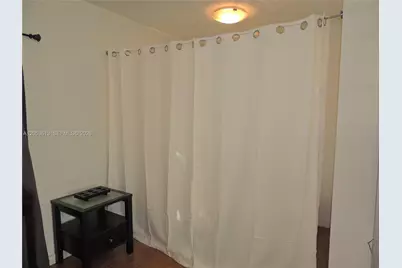 1215 Meridian Ave #8, Miami Beach, FL 33139 - Photo 3