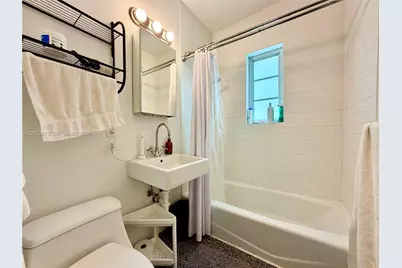 1215 Meridian Ave #8, Miami Beach, FL 33139 - Photo 9